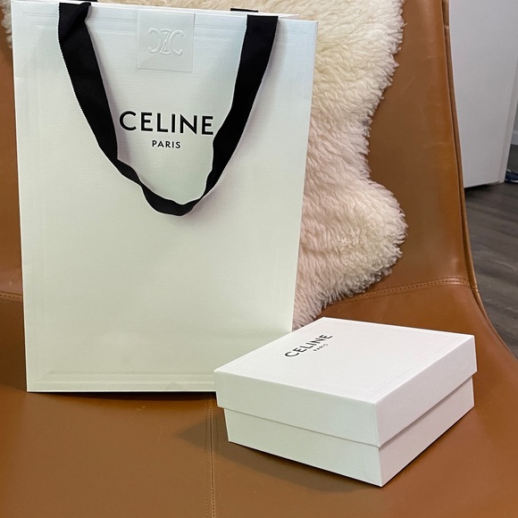 Authentic  Celine shopping bag and box - Picture 3 of 3